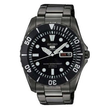 Load image into Gallery viewer, Seiko 5 SNZF21K1 SNZF21 RARE ITEM
