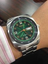 将图片加载到图库查看器，Seiko SNKM97 / SNKM97K1 Green Dial Classic Recraft Series
