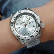 Load image into Gallery viewer, Seiko 5 Sports SRPE71K1 Silver Dial Stainless Steel Strap SRPE71
