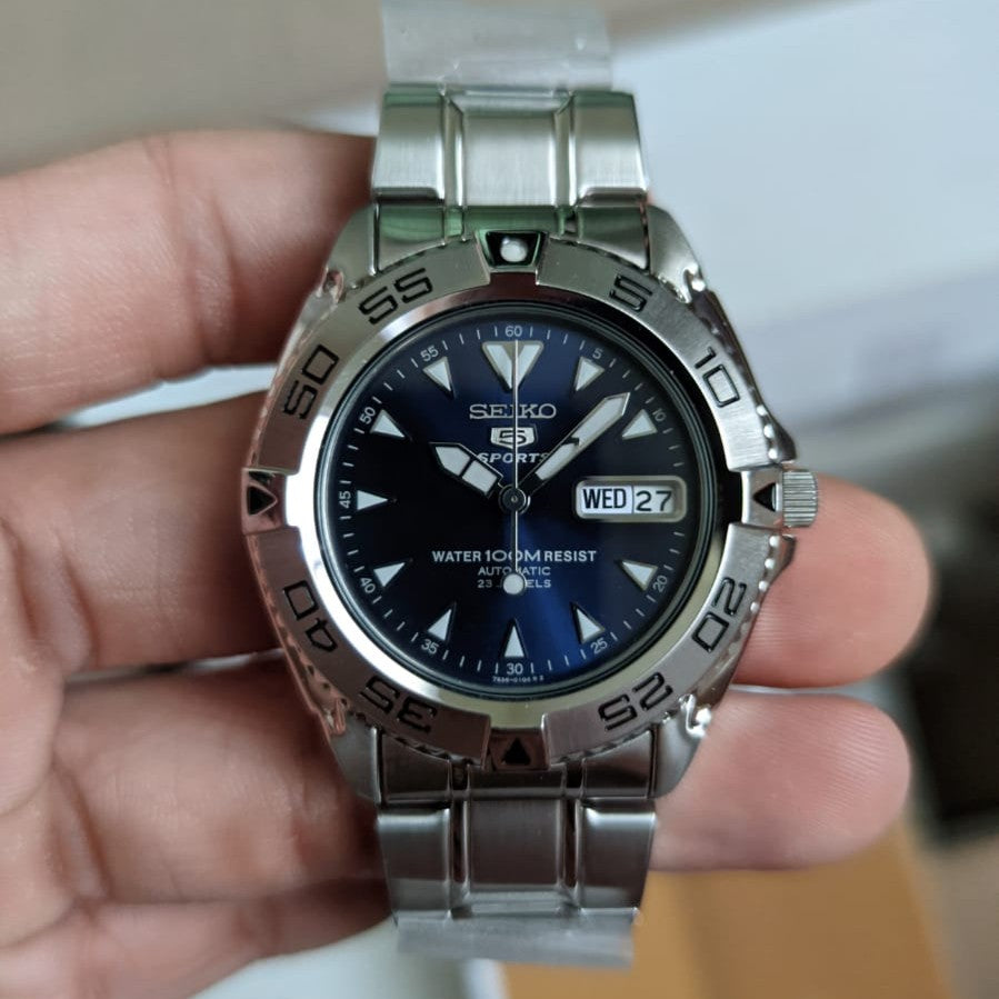 Seiko 5 Sports SNZB67K1 Blue Baby Dracula SNZB67 New Old Stock